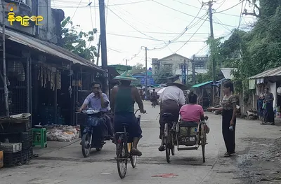 Sittwe cycle-rickshaw drivers’ income thrive amidst fuel price rise