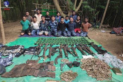 14 border police personnel surrendered to Arakan Army with arms