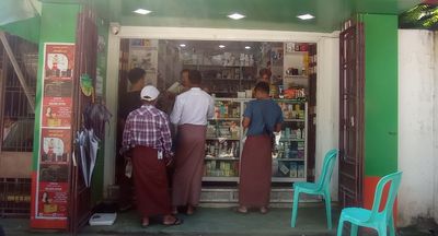 Import of medicines to Rakhine banned from Burma proper, drug dealers arrested