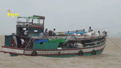 Cargo boat sinks in Arakan causing loss of Kyats 370 million