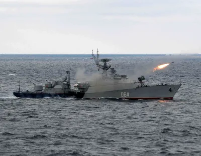 Four Russian Warships Arrive in Myanmar for Naval Exercises with Military Junta