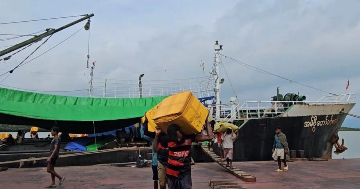 8 days after the fall of Maungdaw, Myanmar ship carrying 114 tons of ...